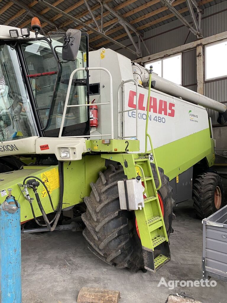 ماكينة حصادة دراسة Claas Lexion 480
