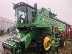 ماكينة حصادة دراسة John Deere 9770 STS