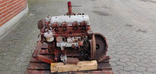 المحرك Perkins O.E. 138 لـ ماكينة حصادة دراسة Dronningborg D900